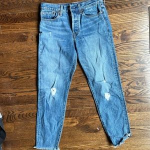 LEVI STRAUSS WEDGIE JEANS SIZE 27